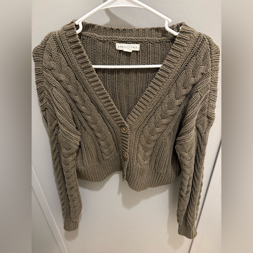 Aeropostale Women's Olive Green Knit Sweater